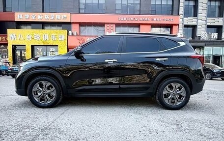 KIA Seltos I, 2023 год, 1 680 000 рублей, 8 фотография
