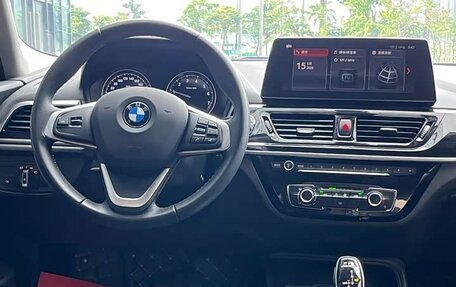 BMW 1 серия, 2022 год, 1 540 000 рублей, 9 фотография