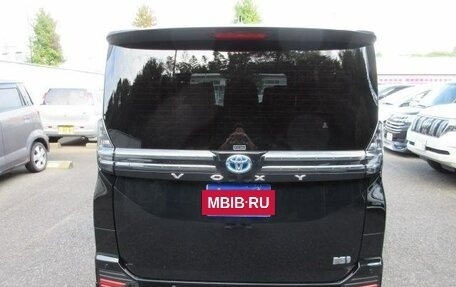 Toyota Voxy, 2023 год, 2 126 004 рублей, 9 фотография