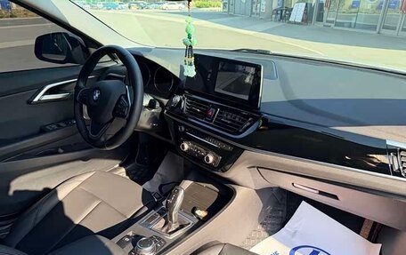 BMW 1 серия, 2022 год, 1 510 000 рублей, 7 фотография