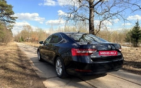 Skoda Superb III рестайлинг, 2016 год, 1 580 000 рублей, 7 фотография