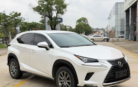 Lexus NX I, 2021 год, 2 740 000 рублей, 3 фотография