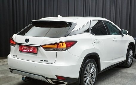 Lexus RX IV рестайлинг, 2021 год, 5 247 000 рублей, 4 фотография