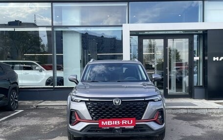 Changan CS35 Plus, 2023 год, 1 799 000 рублей, 2 фотография