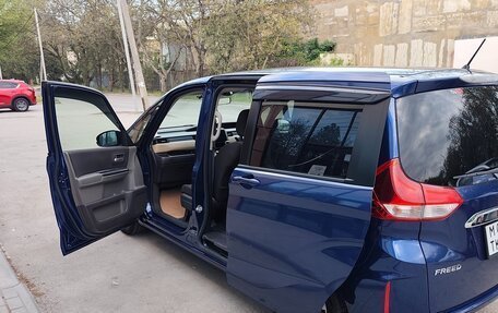 Honda Freed II, 2017 год, 1 600 000 рублей, 3 фотография
