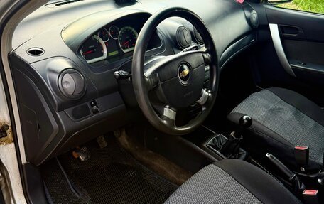 Chevrolet Aveo III, 2010 год, 320 000 рублей, 4 фотография