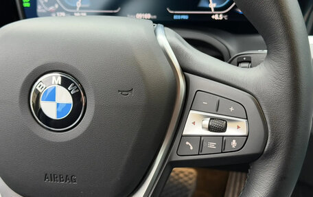 BMW 3 серия, 2021 год, 3 200 000 рублей, 11 фотография