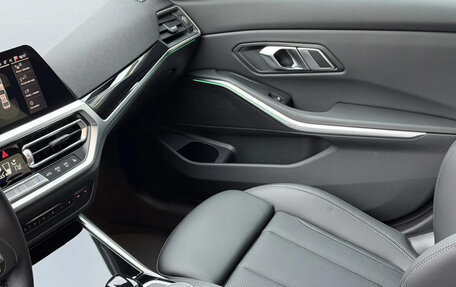 BMW 3 серия, 2021 год, 3 200 000 рублей, 18 фотография