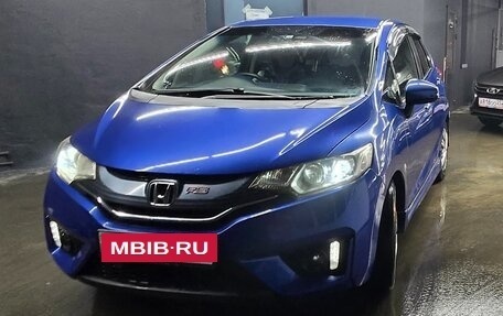 Honda Fit III, 2014 год, 810 000 рублей, 4 фотография