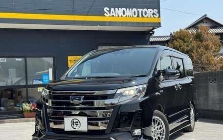 Toyota Noah III, 2021 год, 1 955 123 рублей, 3 фотография