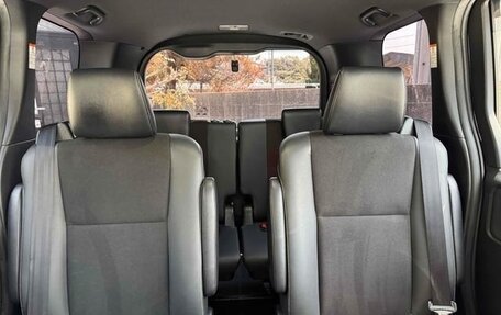 Toyota Noah III, 2021 год, 1 955 123 рублей, 27 фотография