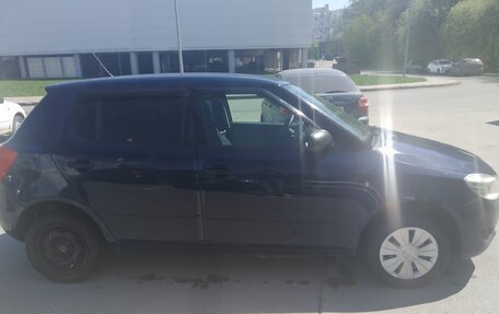 Skoda Fabia II, 2013 год, 380 000 рублей, 2 фотография