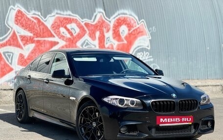 BMW 5 серия, 2013 год, 1 900 000 рублей, 7 фотография