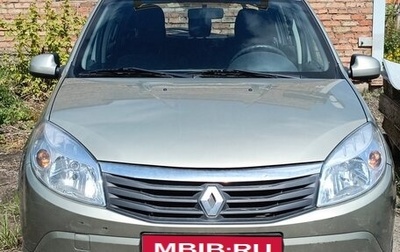 Renault Sandero I, 2011 год, 800 000 рублей, 1 фотография