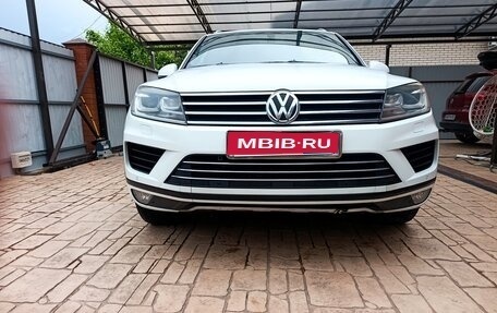 Volkswagen Touareg III, 2015 год, 2 750 000 рублей, 1 фотография