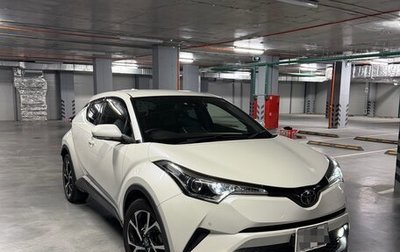 Toyota C-HR I рестайлинг, 2016 год, 1 560 000 рублей, 1 фотография