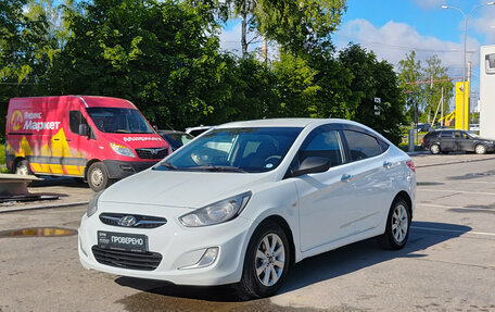 Hyundai Solaris II рестайлинг, 2013 год, 815 000 рублей, 1 фотография
