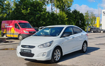 Hyundai Solaris II рестайлинг, 2013 год, 815 000 рублей, 1 фотография