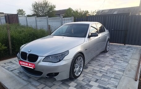 BMW 5 серия, 2004 год, 850 000 рублей, 4 фотография