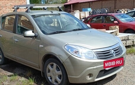 Renault Sandero I, 2011 год, 800 000 рублей, 2 фотография