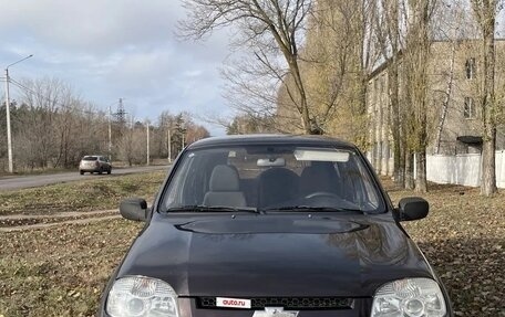 Chevrolet Niva I рестайлинг, 2011 год, 600 000 рублей, 5 фотография
