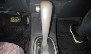 Nissan Tiida, 2010 год, 620 000 рублей, 2 фотография