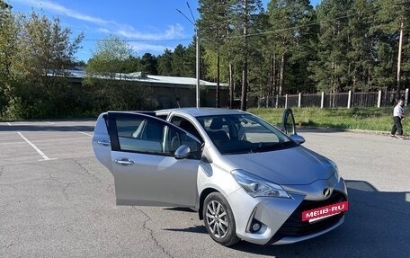 Toyota Vitz, 2019 год, 950 000 рублей, 8 фотография