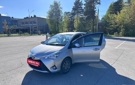 Toyota Vitz, 2019 год, 950 000 рублей, 7 фотография
