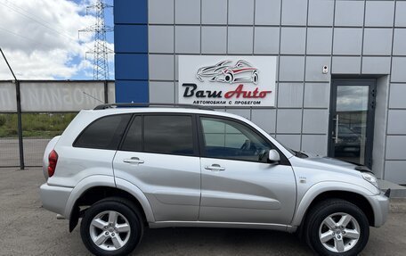 Toyota RAV4, 2003 год, 897 000 рублей, 8 фотография