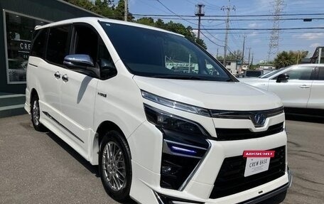 Toyota Voxy III, 2020 год, 1 833 123 рублей, 3 фотография