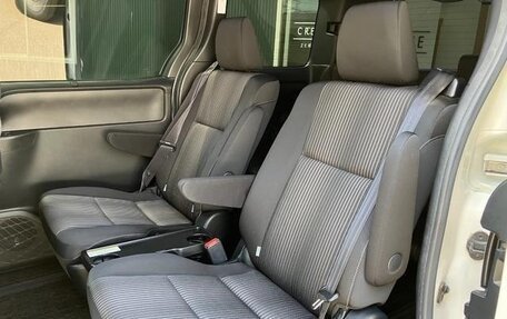 Toyota Voxy III, 2020 год, 1 833 123 рублей, 16 фотография