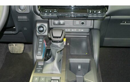 Toyota Land Cruiser Prado, 2026 год, 12 590 000 рублей, 29 фотография