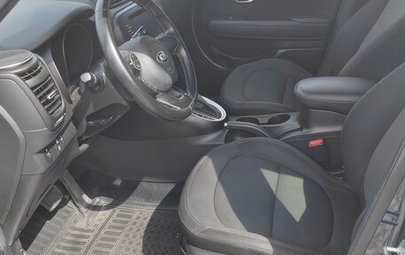 KIA Soul II рестайлинг, 2018 год, 1 635 000 рублей, 8 фотография