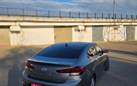 Hyundai Elantra VI рестайлинг, 2018 год, 1 580 000 рублей, 3 фотография
