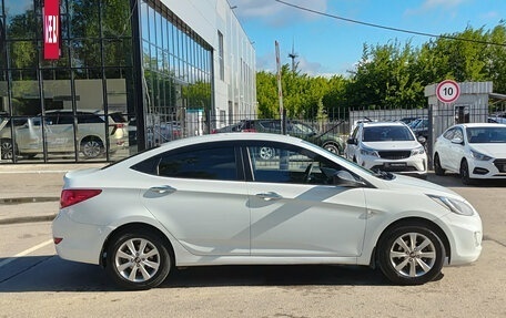 Hyundai Solaris II рестайлинг, 2013 год, 815 000 рублей, 5 фотография