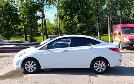 Hyundai Solaris II рестайлинг, 2013 год, 815 000 рублей, 10 фотография