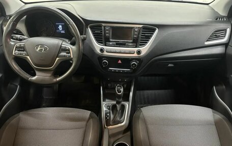 Hyundai Solaris II рестайлинг, 2018 год, 1 419 000 рублей, 7 фотография