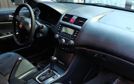 Honda Accord VII рестайлинг, 2006 год, 720 000 рублей, 8 фотография