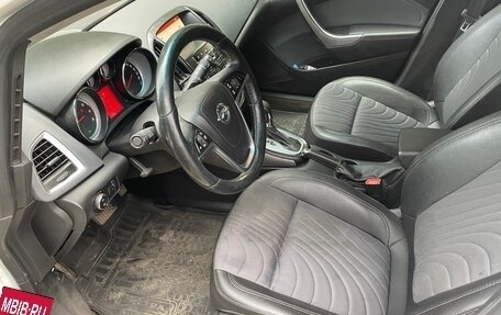 Opel Astra J, 2014 год, 700 000 рублей, 5 фотография