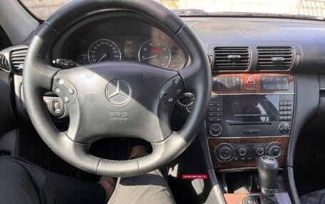 Mercedes-Benz C-Класс, 2006 год, 750 000 рублей, 8 фотография