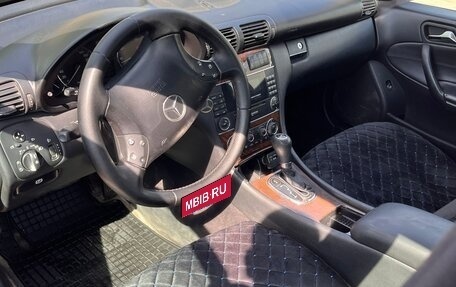 Mercedes-Benz C-Класс, 2006 год, 750 000 рублей, 7 фотография