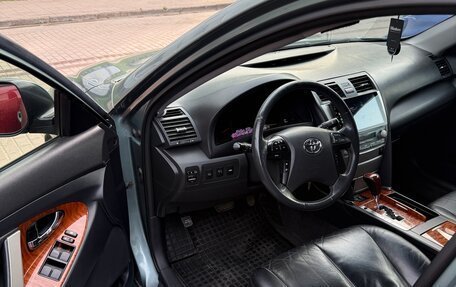 Toyota Camry, 2008 год, 1 350 000 рублей, 10 фотография