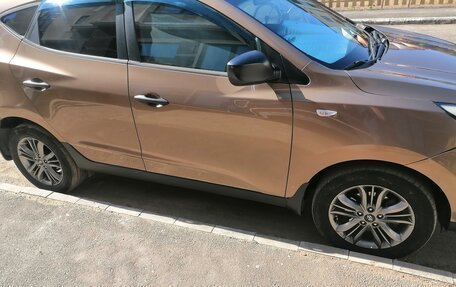 Hyundai ix35 I рестайлинг, 2014 год, 1 290 000 рублей, 2 фотография