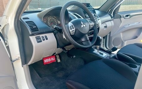 Mitsubishi Pajero Sport II рестайлинг, 2015 год, 1 750 000 рублей, 9 фотография