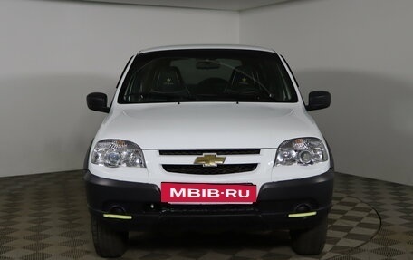 Chevrolet Niva I рестайлинг, 2017 год, 799 990 рублей, 2 фотография