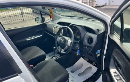 Toyota Vitz, 2015 год, 859 000 рублей, 14 фотография