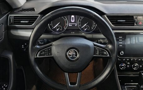 Skoda Superb III рестайлинг, 2017 год, 1 949 000 рублей, 10 фотография