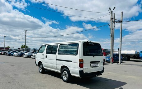 Toyota HiAce H100, 2000 год, 859 000 рублей, 4 фотография