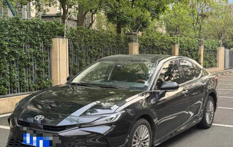 Toyota Camry, 2024 год, 2 фотография