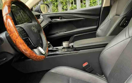 Toyota Camry, 2024 год, 9 фотография